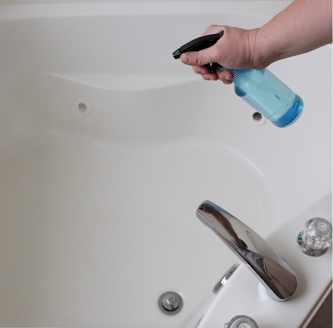 Bồn phòng tắm sạch bong sáng bóng chuẩn khách sạn không hề khó nếu bạn biết cách làm cực đơn giản này 65