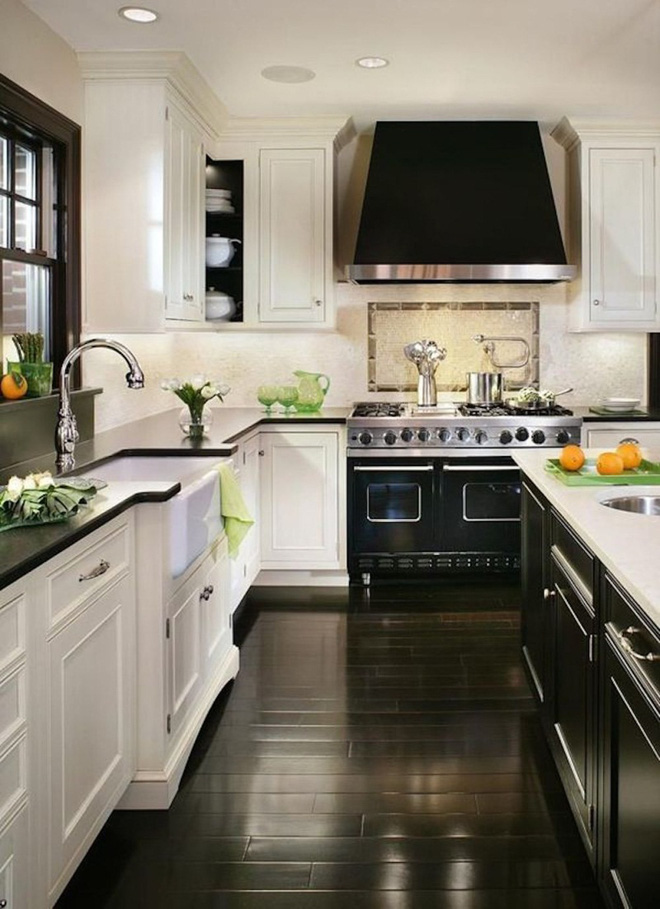 16 thiết kế phòng bếp đẹp với hai gam màu đen trắng (3)