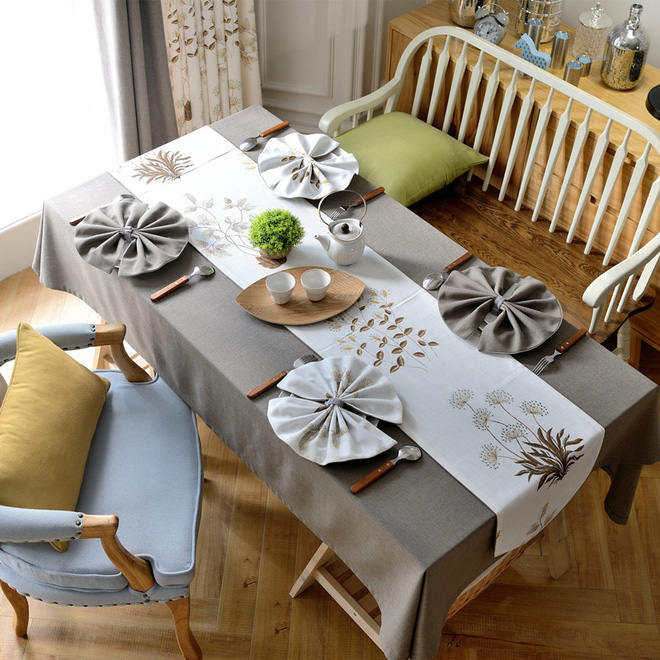 Làm mới bàn ăn gia đình bằng những chiếc khăn trải bàn siêu xinh - Nhà Đẹp Số (3)