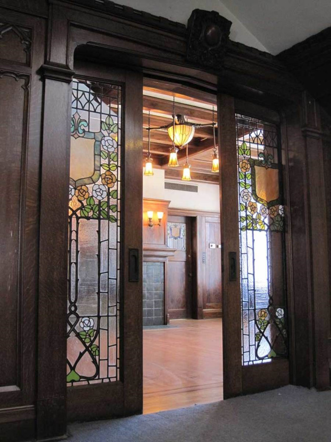 Những thiết kế cửa kéo giúp tiết kiệm diện tích cho không gian nhà chật - Nhà Đẹp Số (9)