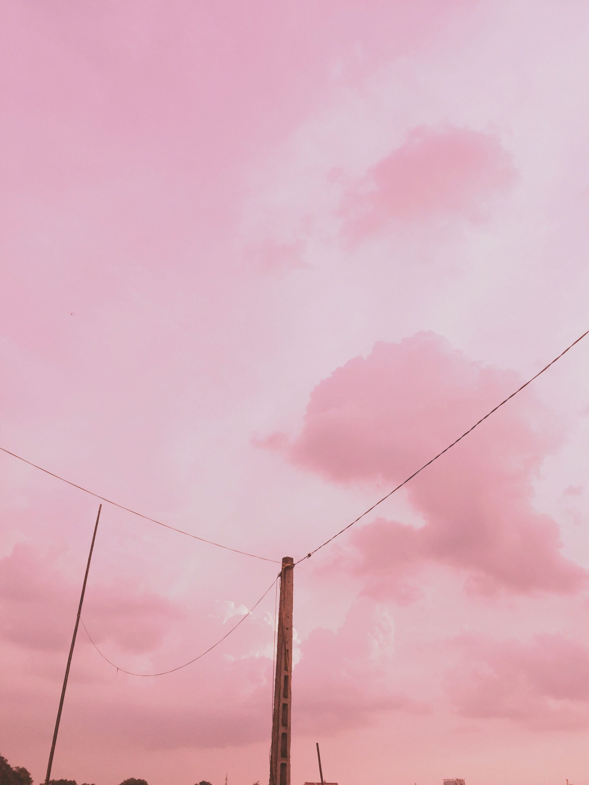 Hình nền điện thoại bầu trời màu hồng