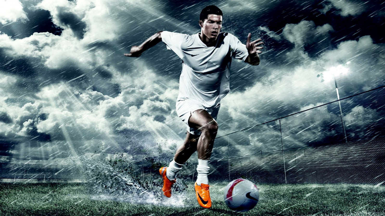 ẢNH Ronaldo rực sáng trong ngày ra mắt Man Utd  VTVVN
