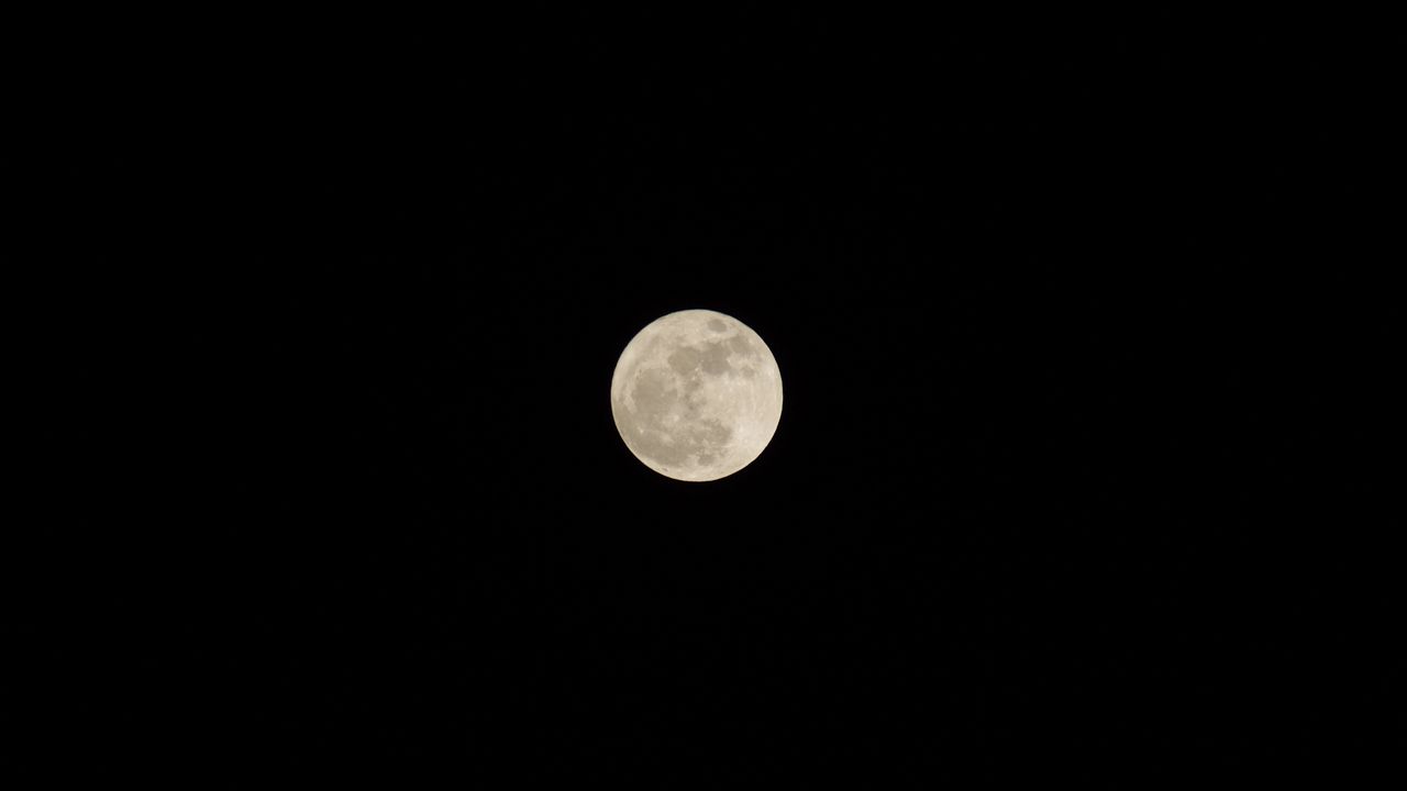 Hình nền mặt trăng cute