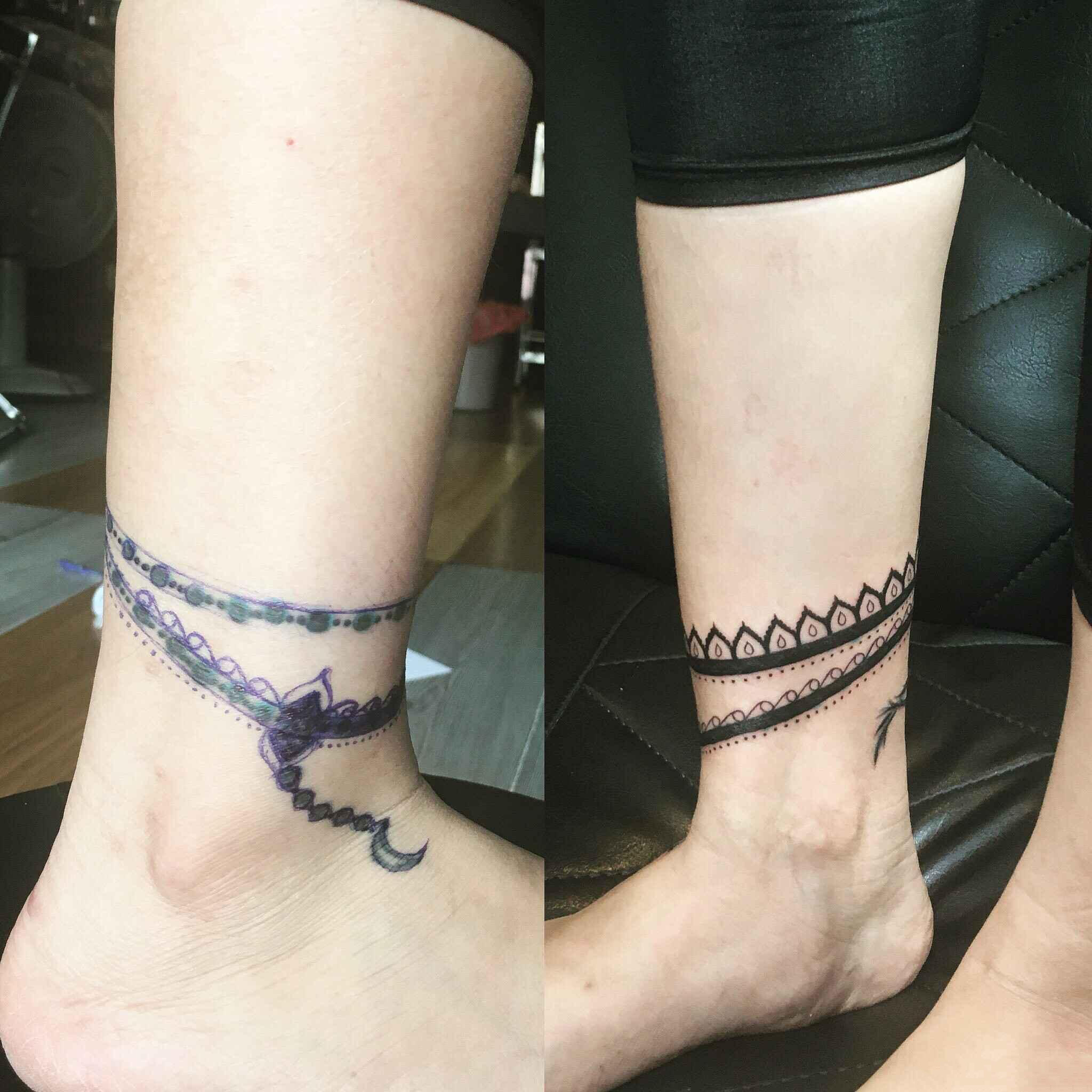 Lắc chân tattoo