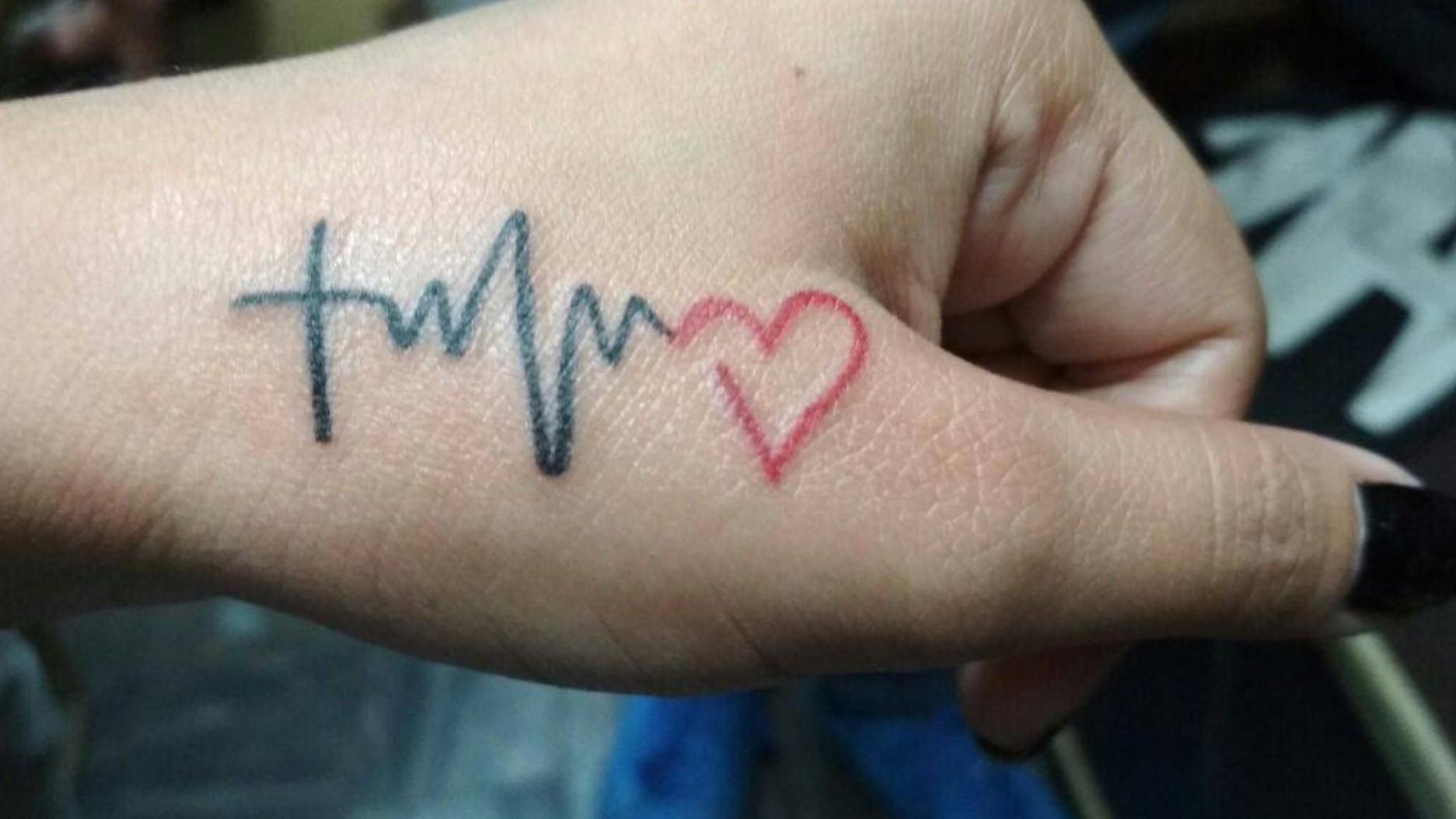 Tattoo nhịp tim đẹp